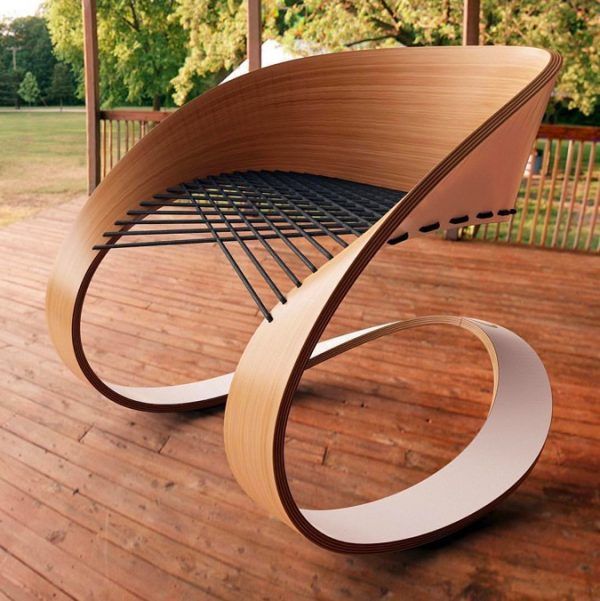 Sculptural Furniture: Balancing Artistic Expression with Functionality